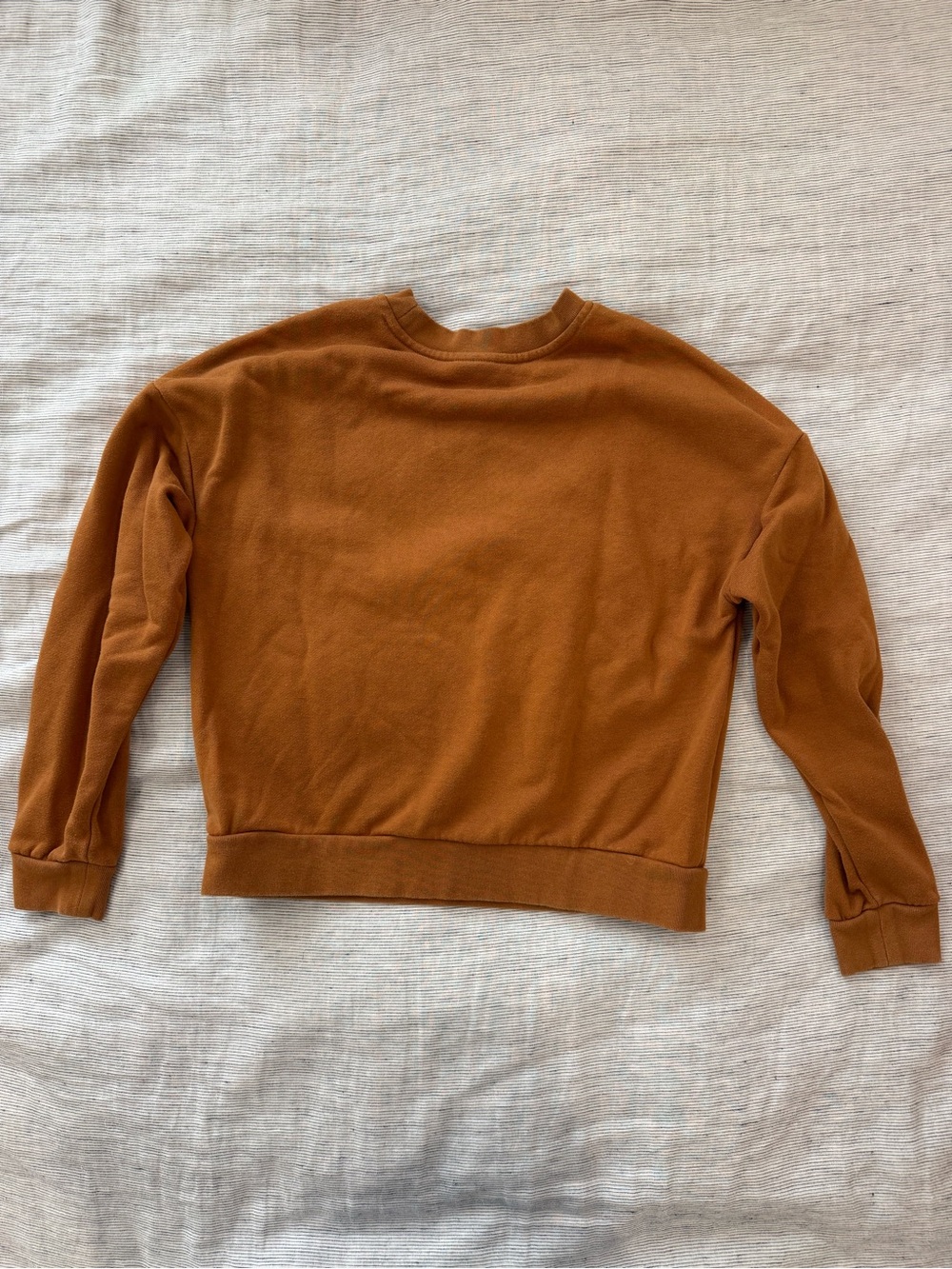 RVCA Cropped Crewneck Sweatshirt in Rust Brown with White Logo - Picture 4 of 4